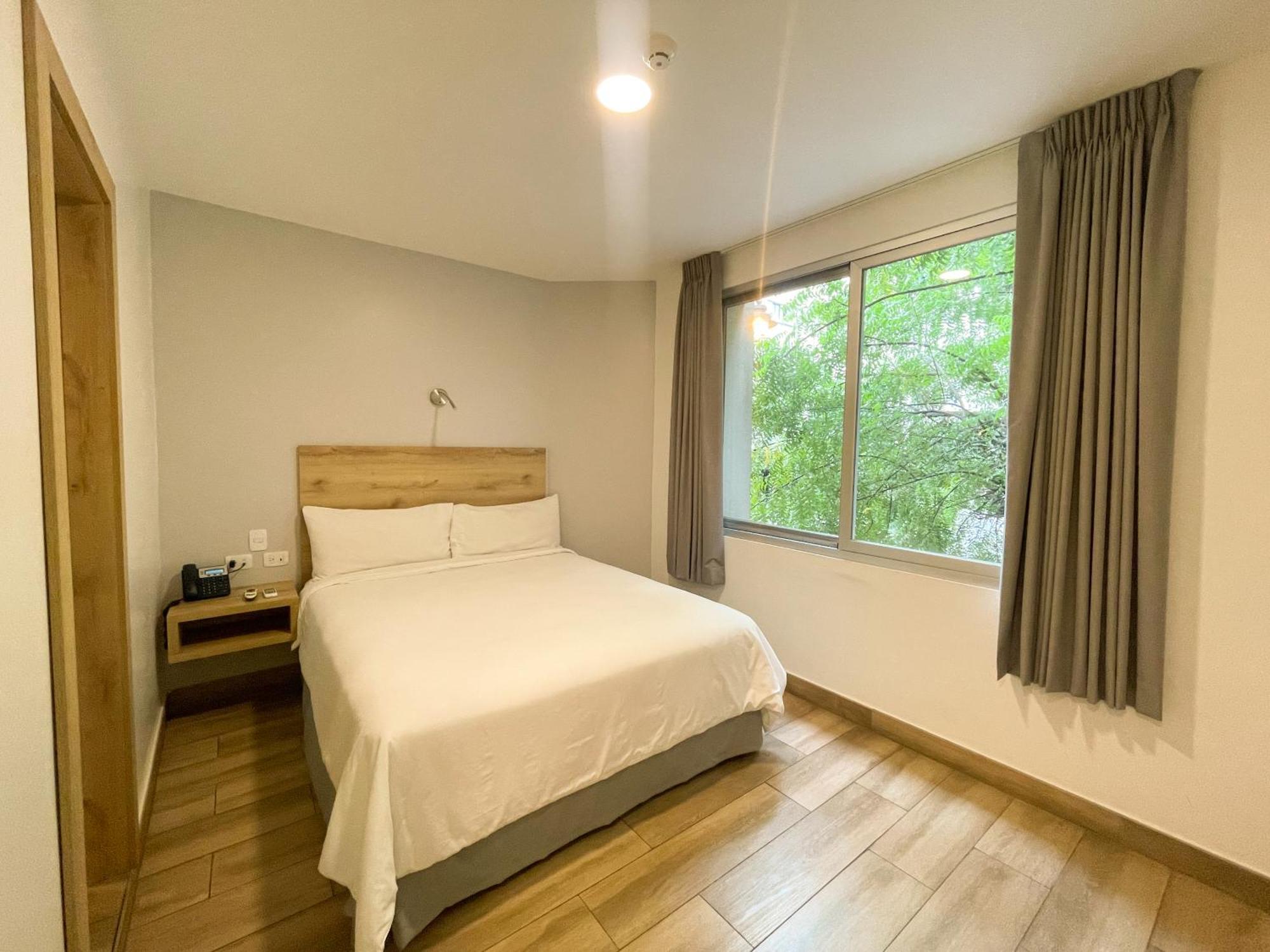 The Park Hotel Guayaquil Exterior photo